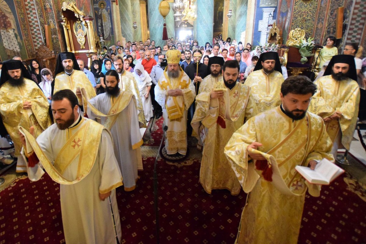 Slujiri arhiereşti în Capitală 55251