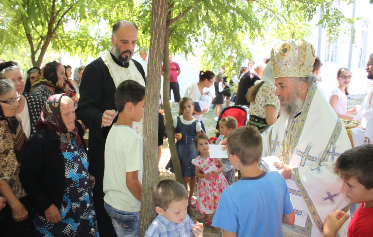 Tabăra pentru copii și tineri de la Viziru 55133