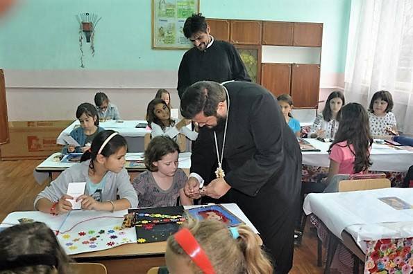 Școală de vară, la Parohia „Pogorârea Sfântului Duh” din Zalău 54947