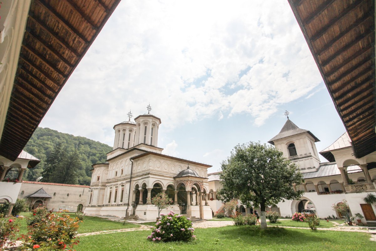 Hramul sfintei Mănăstiri Hurezi 54868