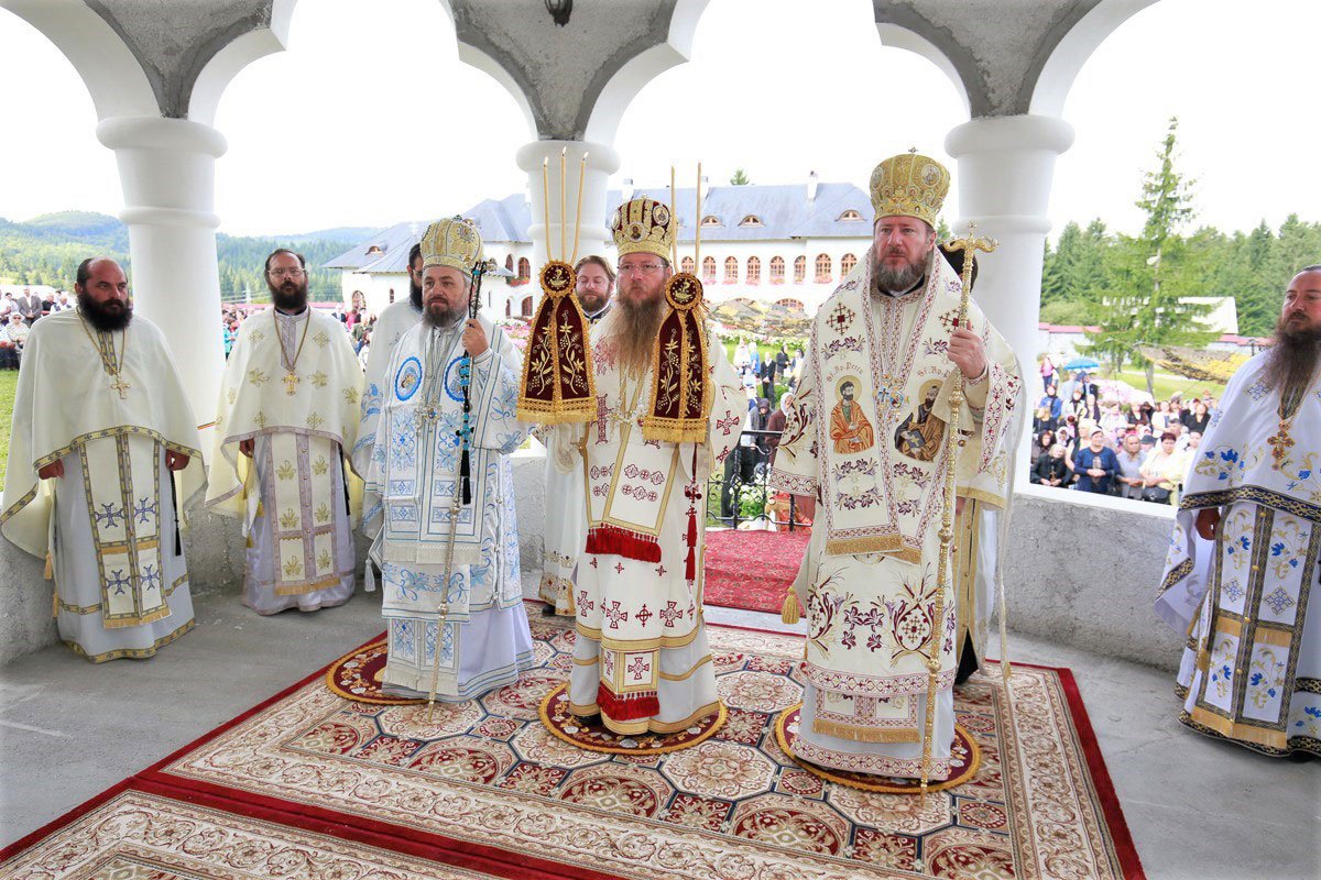 Hramul Adormirii Maicii Domnului 54781