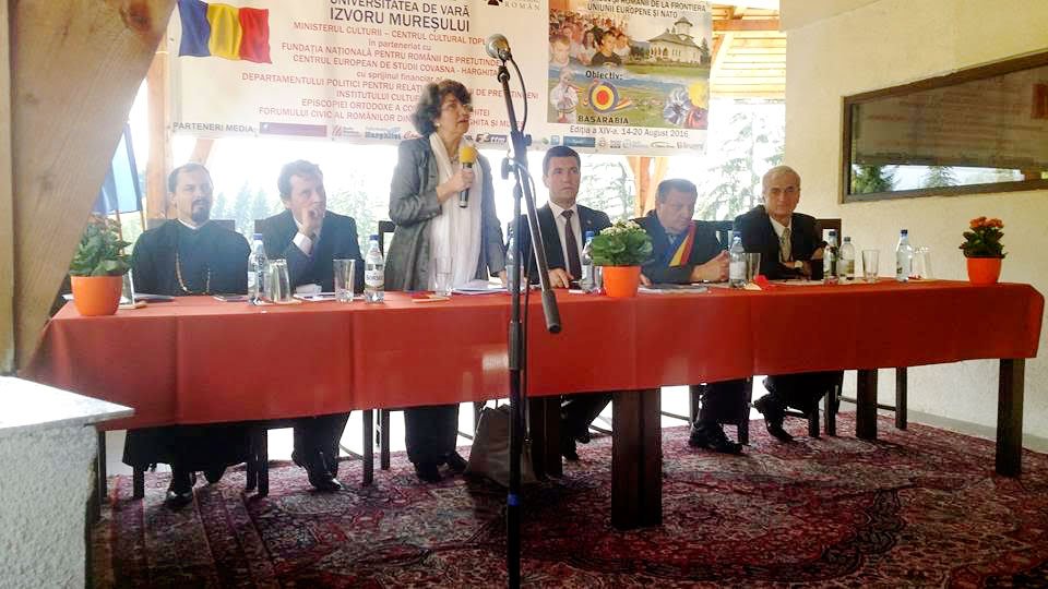 Românii de pretutindeni şi-au dat întâlnire la Izvoru Mureşului 54841