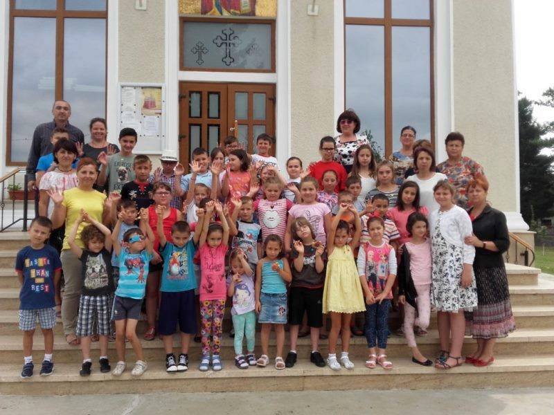 Şcoala de vară în Parohia „Sfântul Nicolae“ din Buhuşi 54658