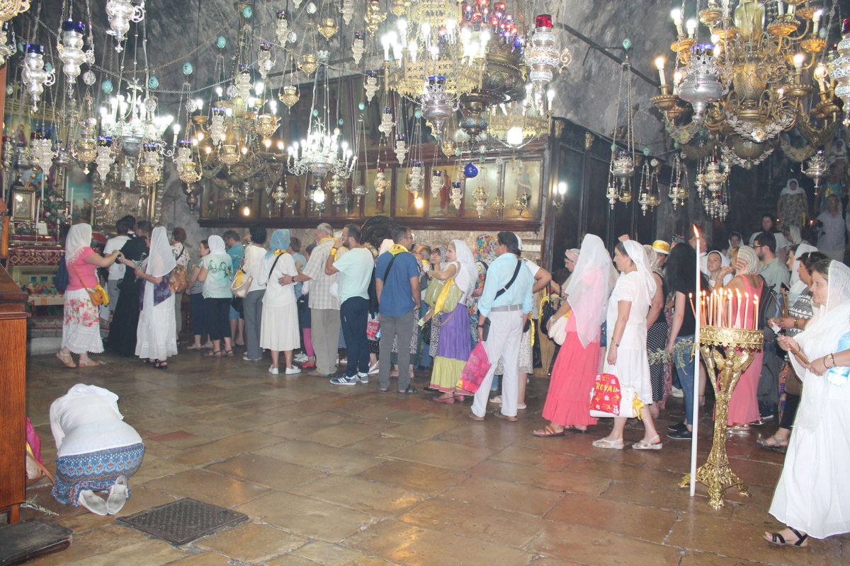 Emoții la Mormântul Maicii Domnului din Grădina Ghetsimani 54610