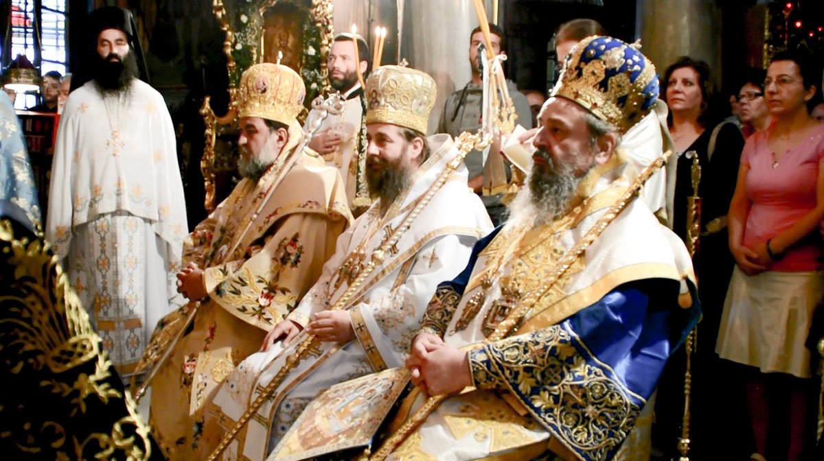 Hramul Mănăstirii Eikosifinissa din Grecia 54629