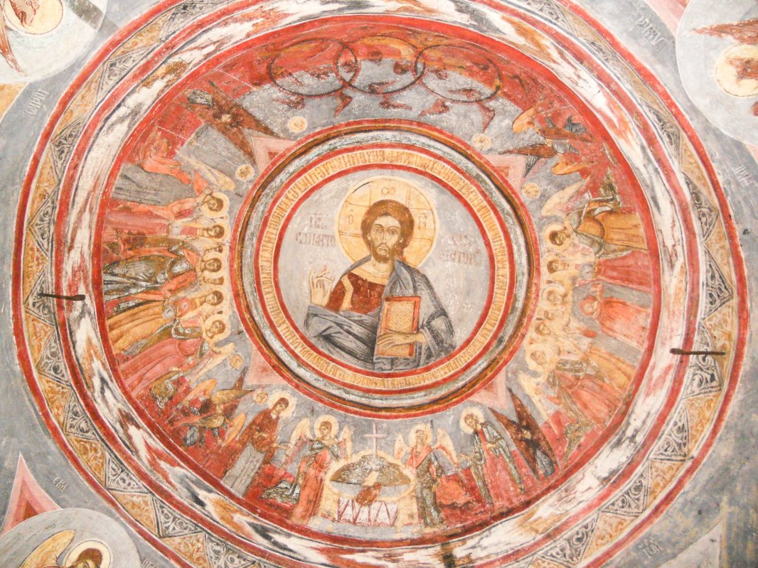 Bradu, mănăstirea suișului în lumină 54454