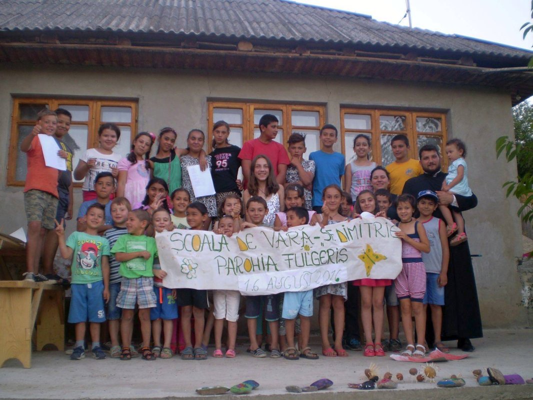 Şcoli de vară la Bacău şi Fulgeriş 54427