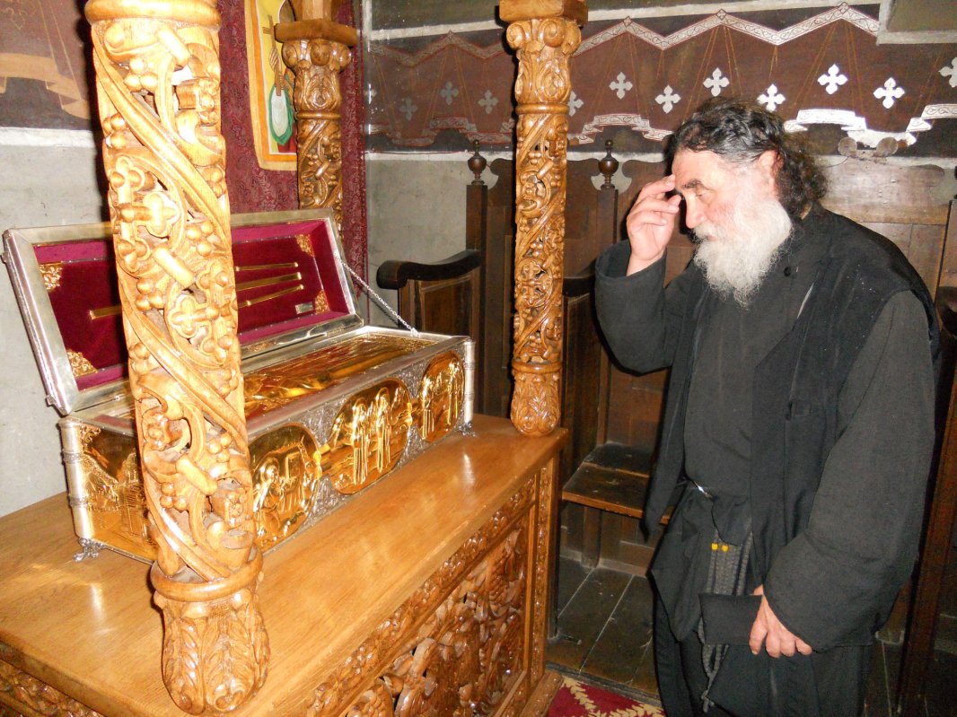 Sfinții care și-au petrecut viețile ca un continuu azi 54406