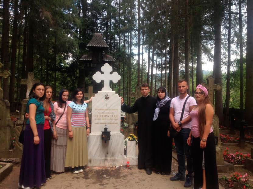 Tinerii din Firiteaz, pelerini în Moldova și Bucovina 54332