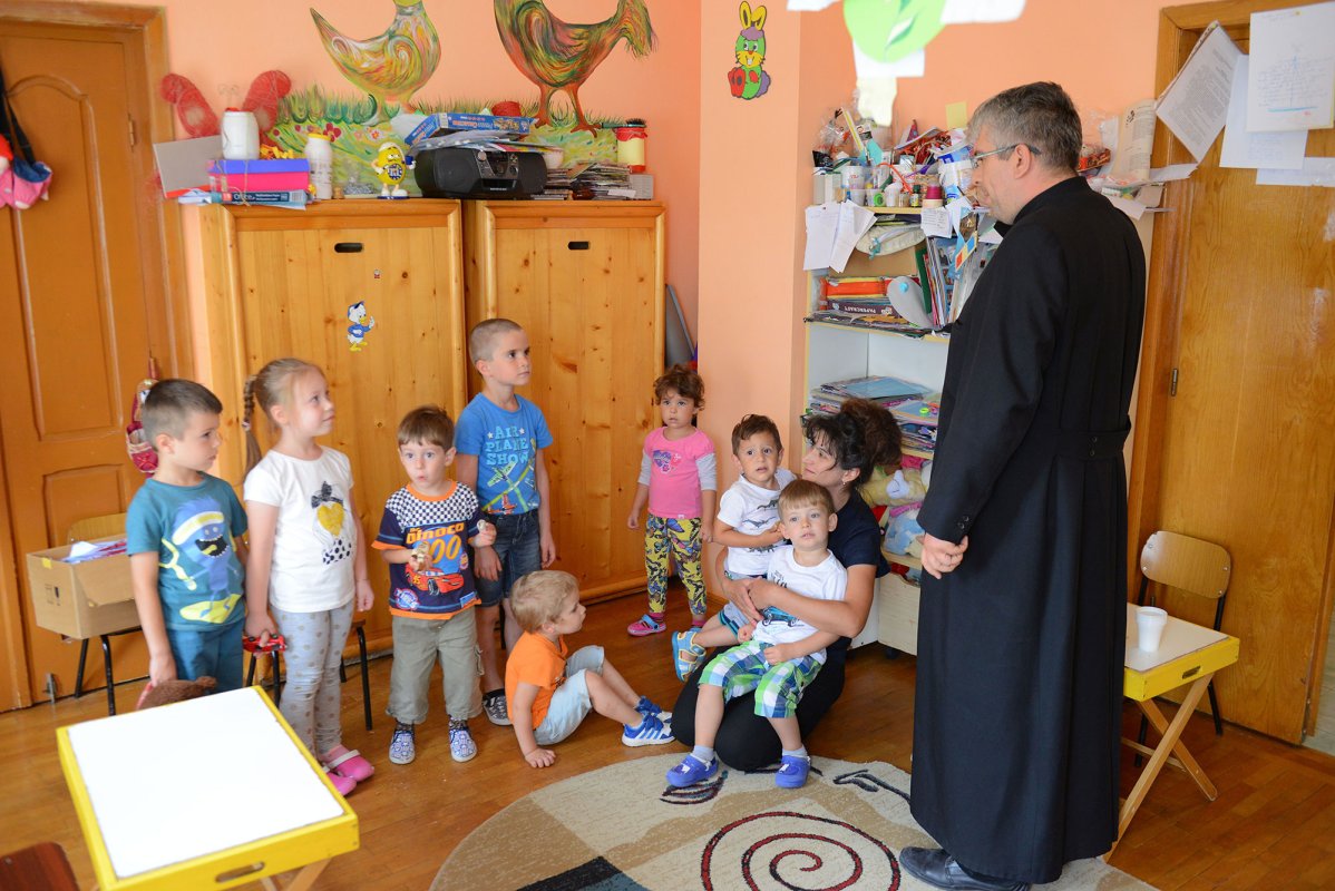 Experiența Parohiei Trăistari din Ocnele Mari 54270