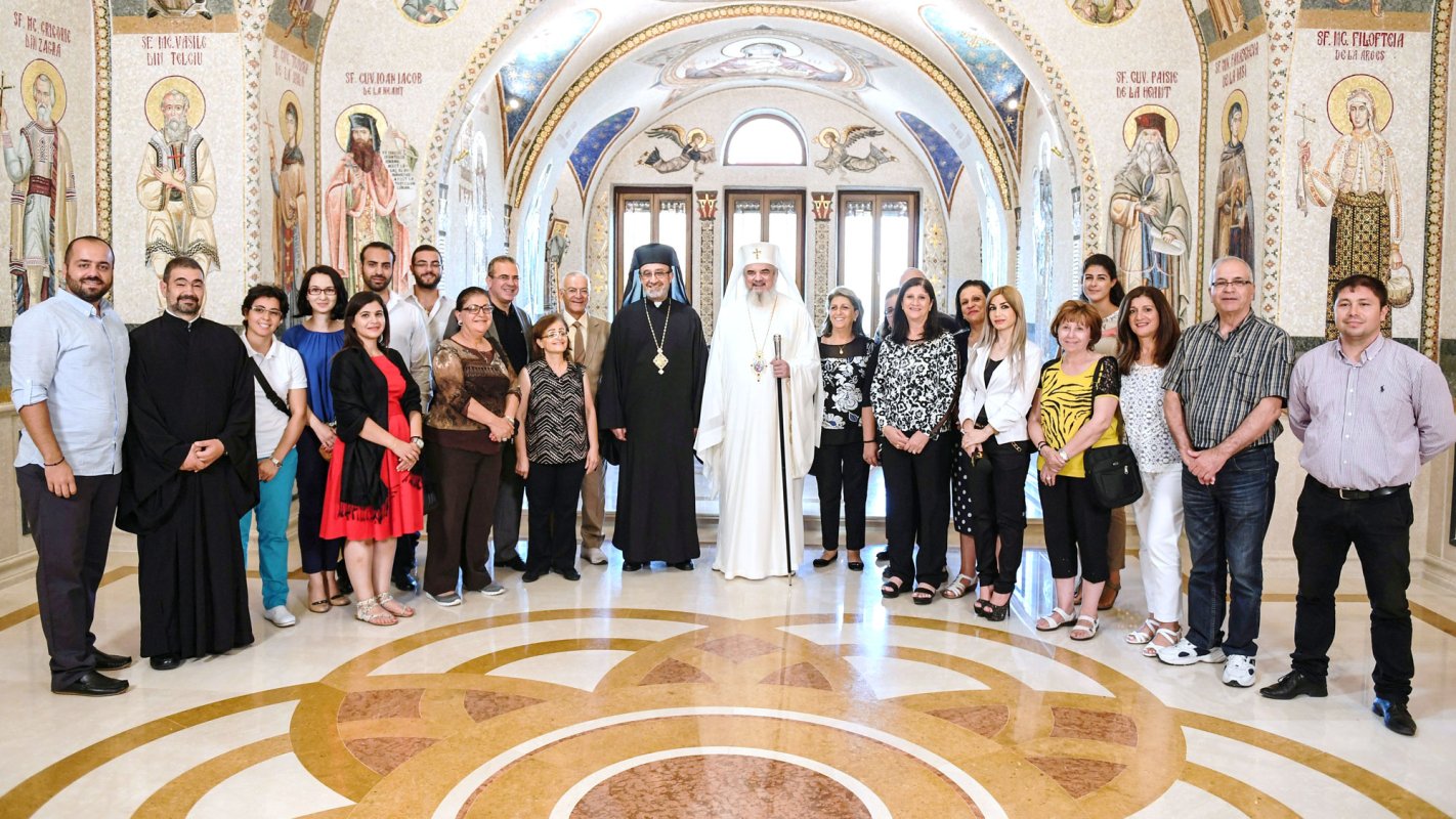 Pelerini din Orient la Patriarhia Română 54277