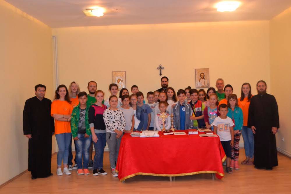 Tabăra de creație „Credință și artă pentru toți” la Coronini 54264