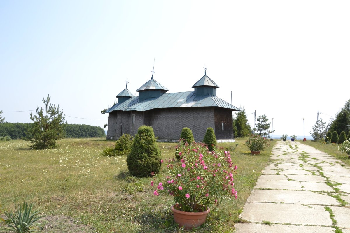 Bătrânul schit de pe moșia lui Mălin 54192