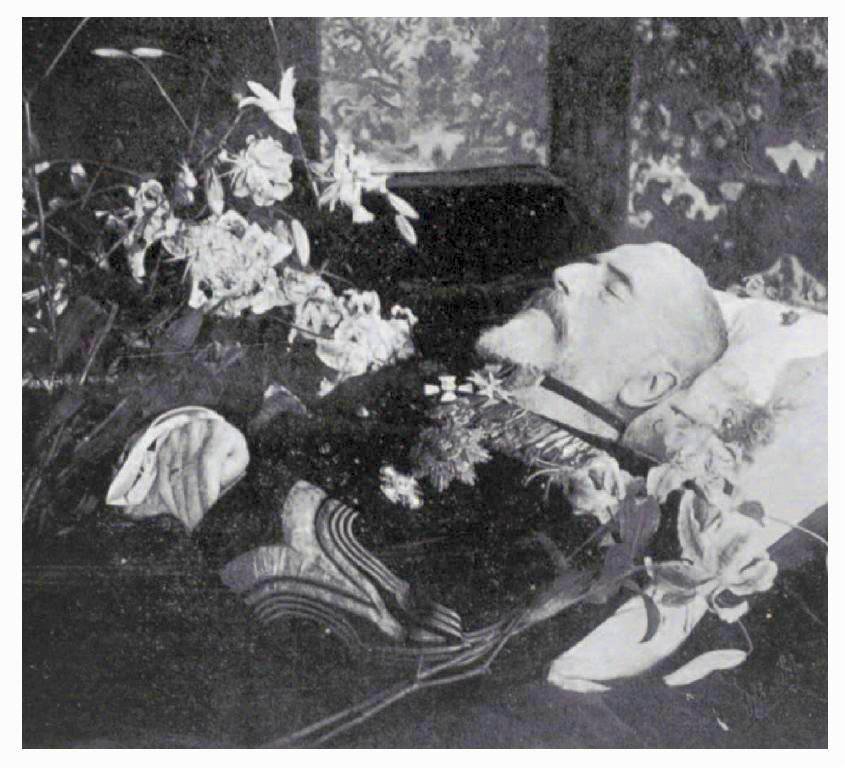 Funeraliile regelui Carol I, între prestigiu naţional şi legitimitate confesională 54185