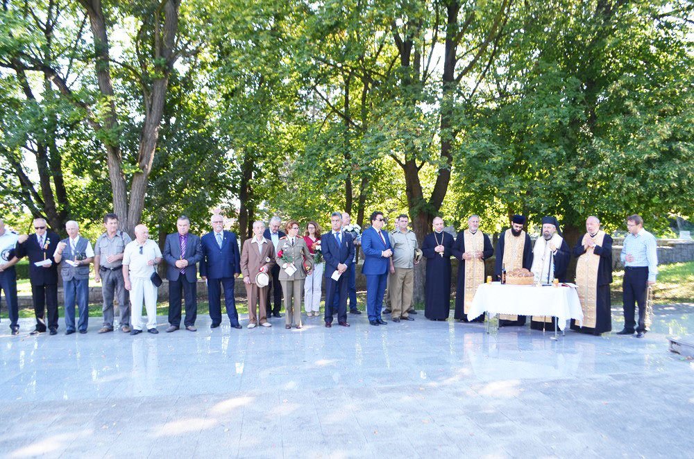 Evenimente comemorative pentru eroii români, la Sibiu și Deva 54088