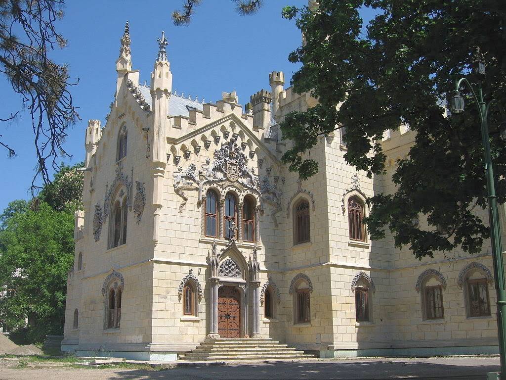 A început a V-a ediţie a atelierului de formare pentru tinerii preoţi 54009