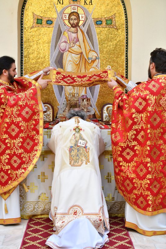 Hramul Altarului de vară de la Reședința Patriarhală 54042