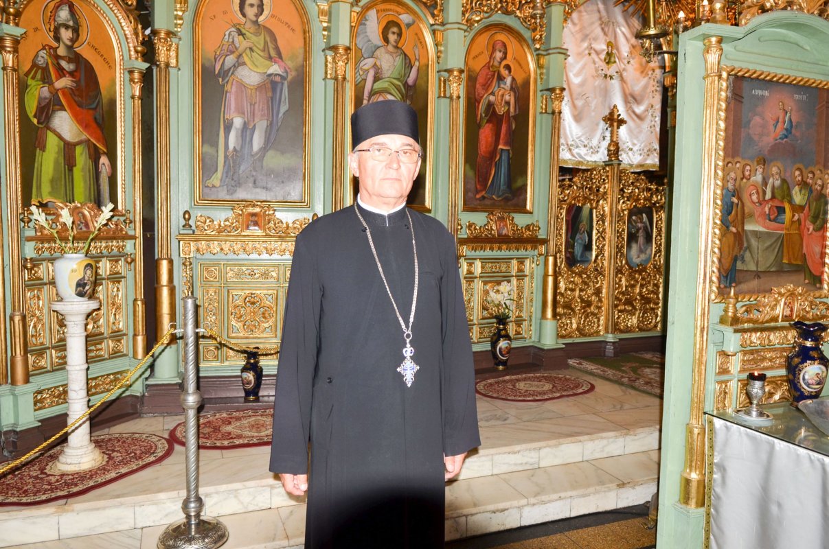 Orașul și Catedrala Sfântului Alexandru 54053