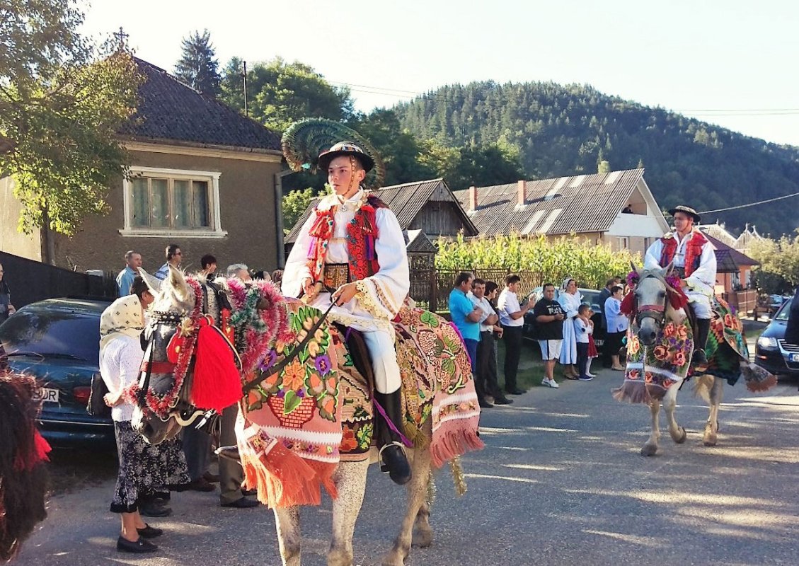 Târnosiri și binecuvântări în Duminica a 10-a după Rusalii 54016