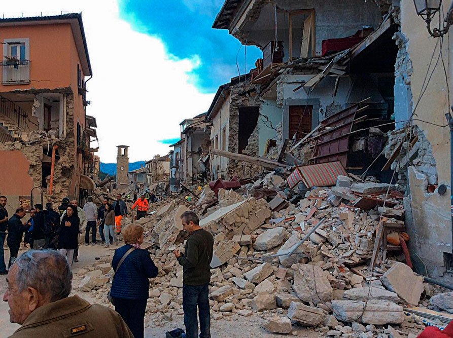 Ajutoare de urgență pentru românii din Italia 54006