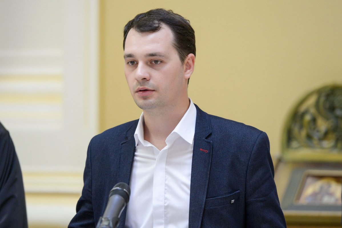 „Așteptăm la această întâlnire tineri entuziaști“ 53978