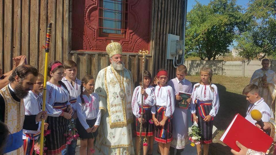 Resfinţire de biserică în Parohia Cuci, Protopopiatul Roman 53946