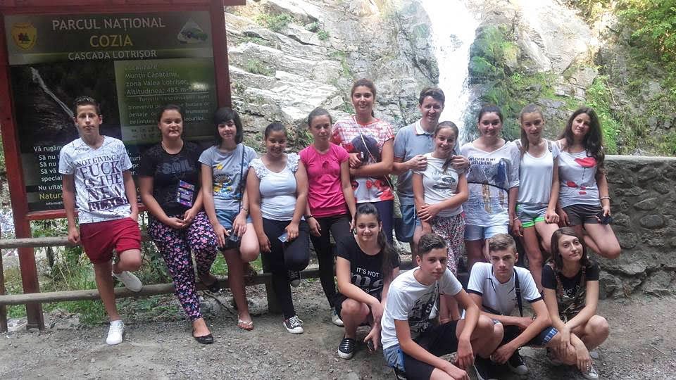 Amintiri de vacanţă pentru elevii din Deveselu 53895