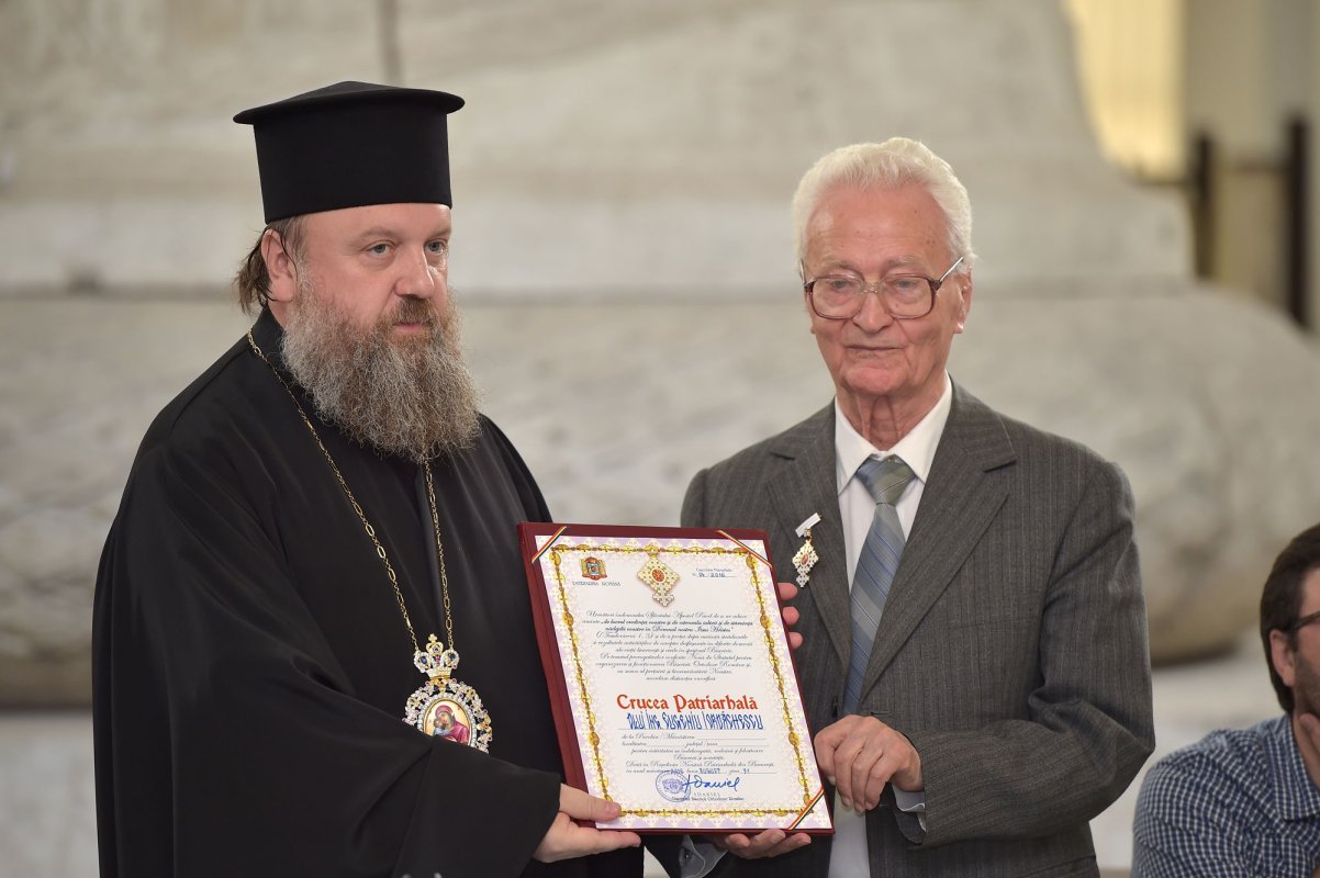 „Salvatorul bisericilor condamnate” 53913