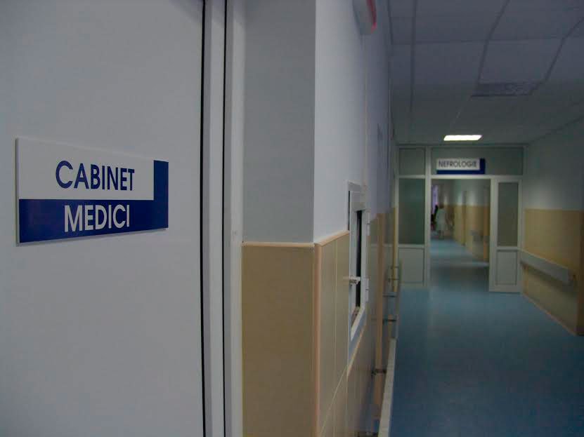 Aproximativ 1.200 de lei, garda unui medic primar 53866