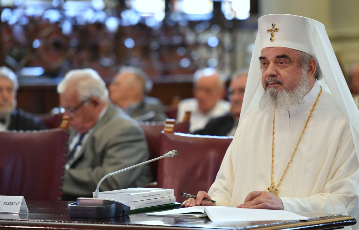 Adunarea Generală a Academiei Române 53766