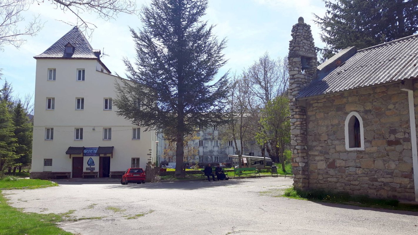 Cine ne va despărţi pe noi? 53739