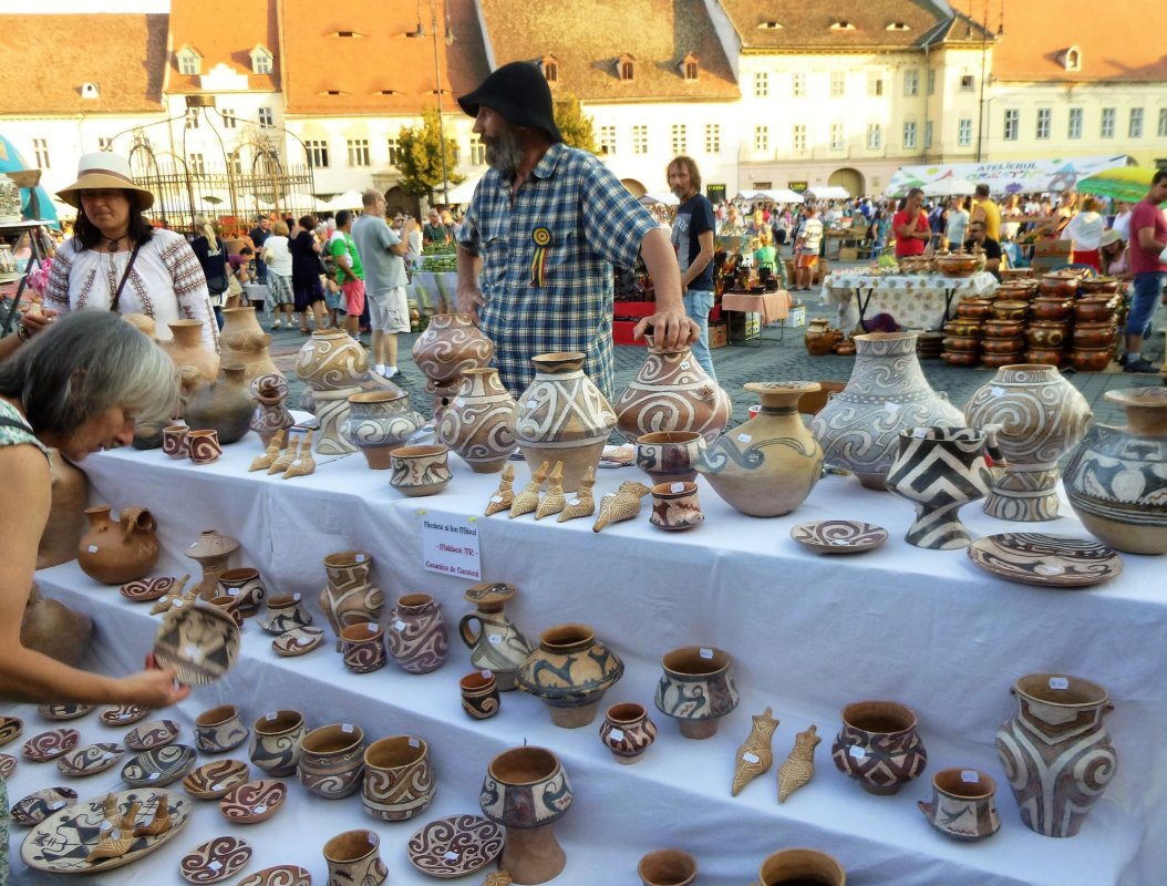 Târgul Olarilor, la a 50-a ediție în Piața Mare din Sibiu 53642