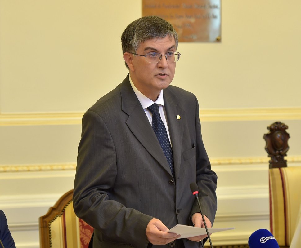 Congres Internaţional de Teologie dedicat tinerilor 53600