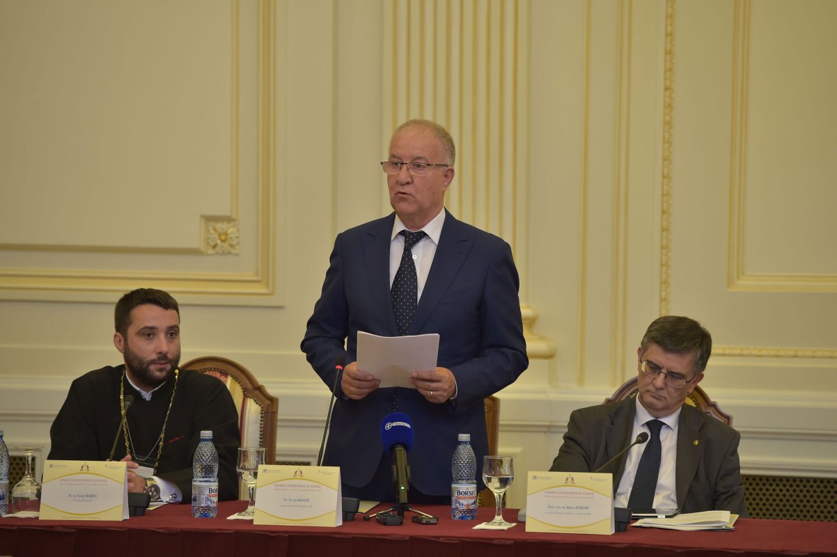 Congres Internaţional de Teologie dedicat tinerilor 53602