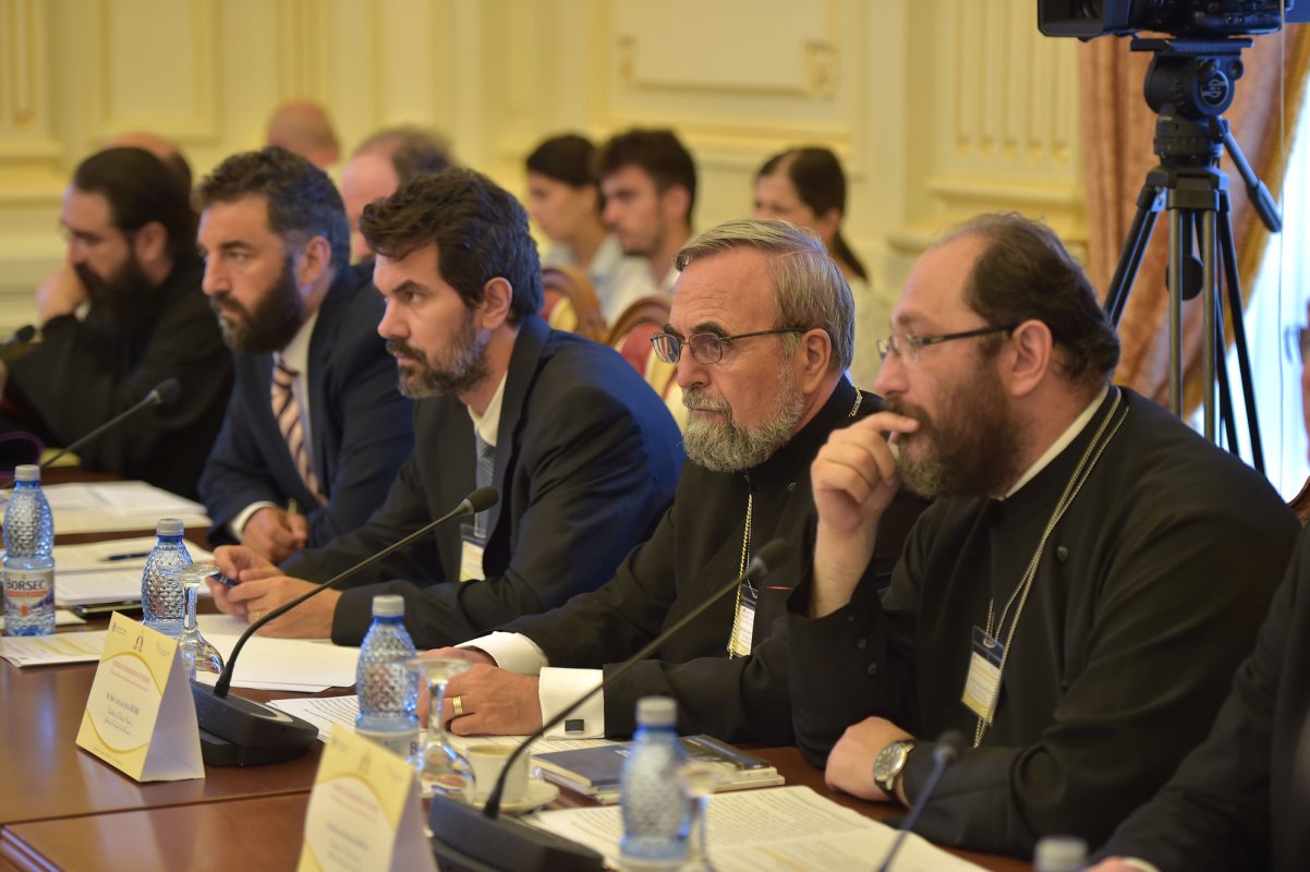 Congres Internaţional de Teologie dedicat tinerilor 53606