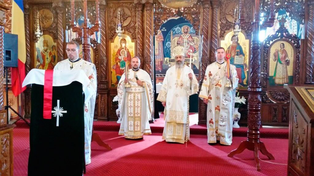 Târnosiri şi slujiri arhiereşti în Transilvania 53575