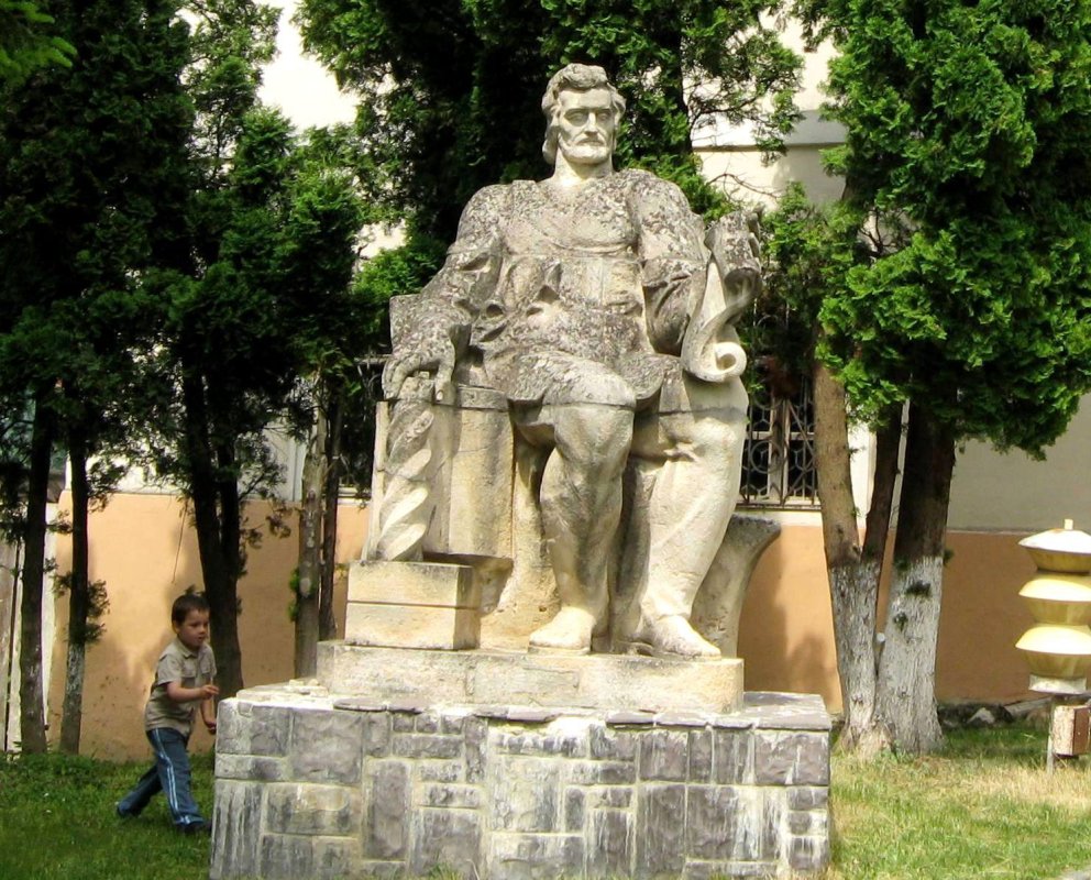 „Pravila Sfinţilor Apostoli” tipărită de Coresi la Braşov 53366