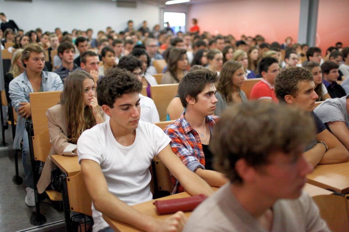 Educație înseamnă să știi cine ești și încotro te îndrepți 53495