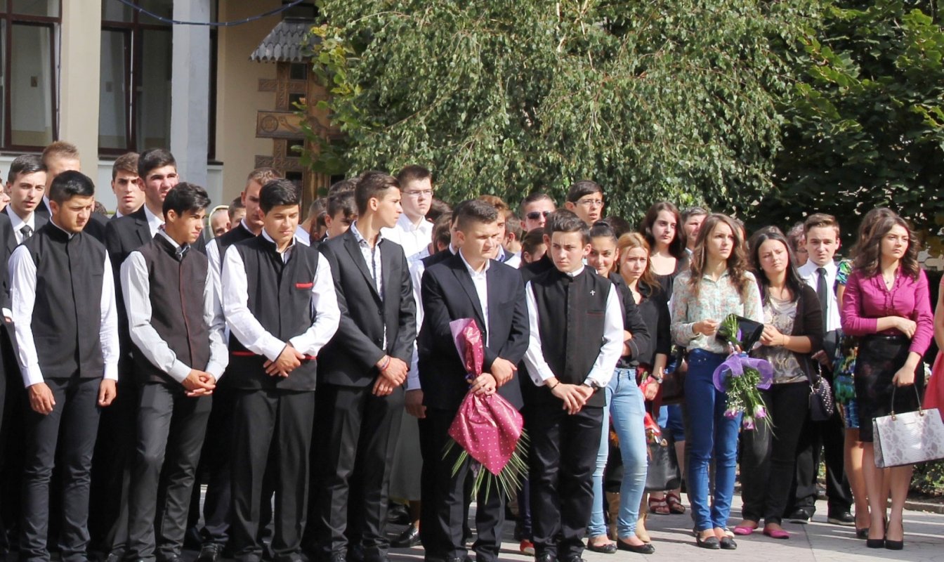 Binecuvântări arhiereşti la început de an şcolar 53250