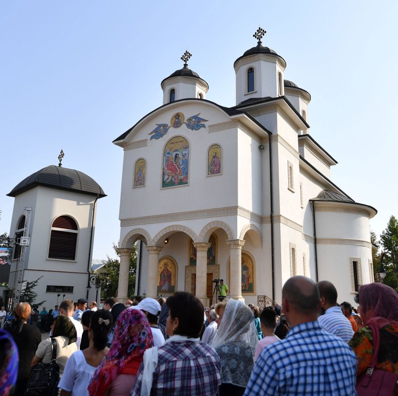 O nouă poartă spre Cer, târnosită la Otopeni 53277