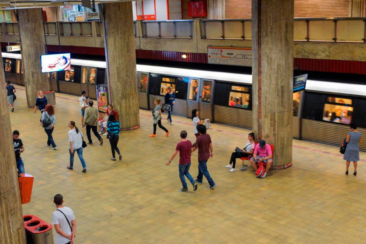 Biserica este şi în metrou 53109