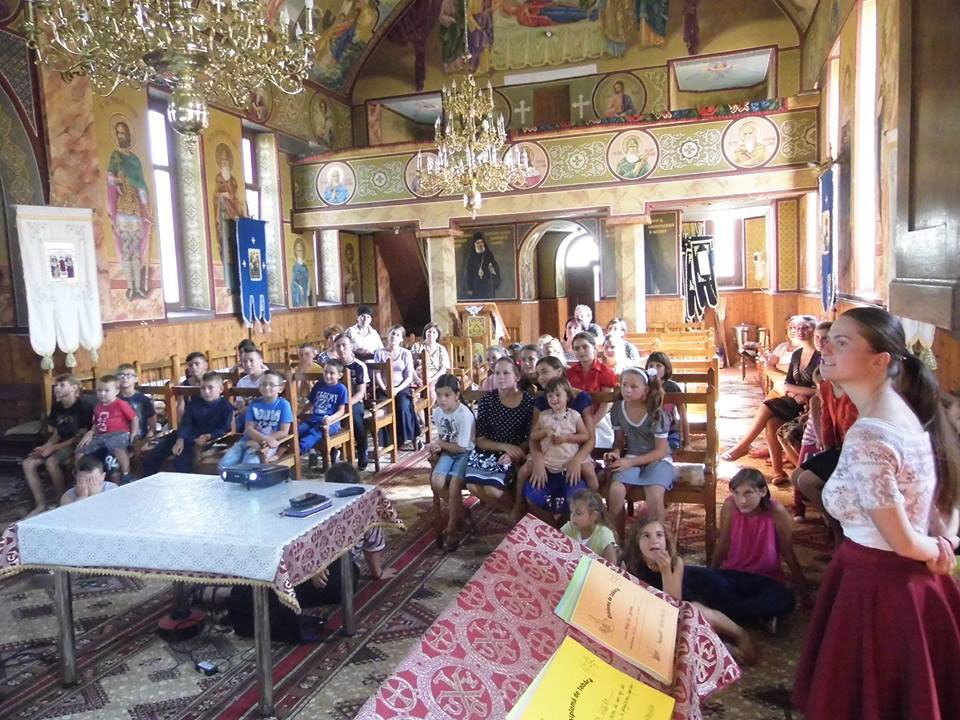 Activităţi educative, catehetice şi sociale cu copiii 53045