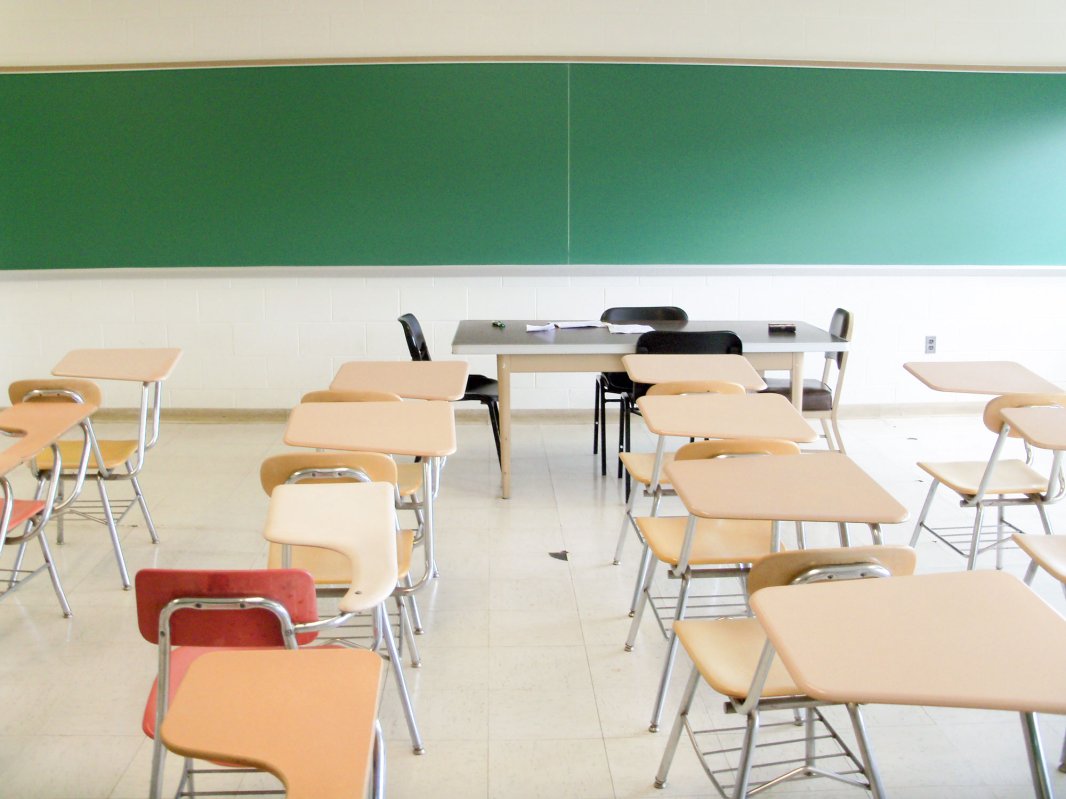 Absențe și tăceri 53013