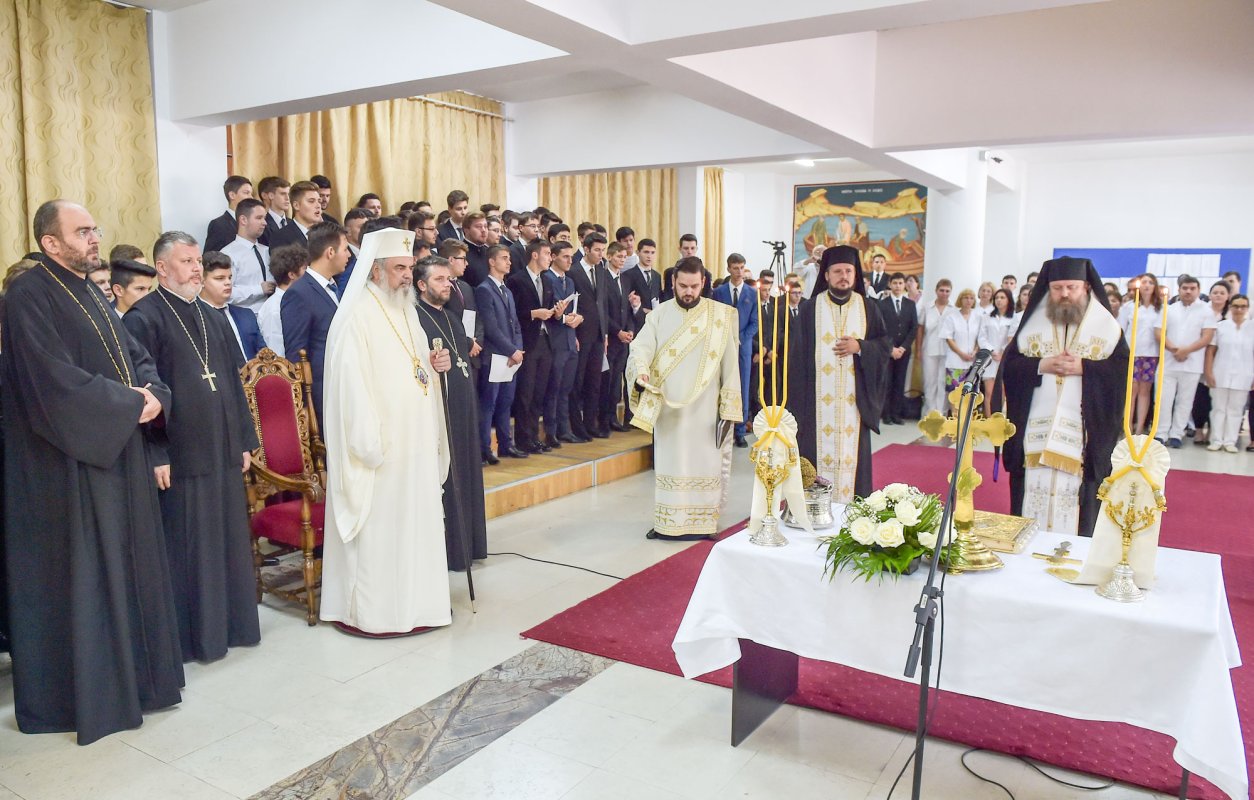 Inaugurarea Şcolii Sanitare la Seminarul din București 52984