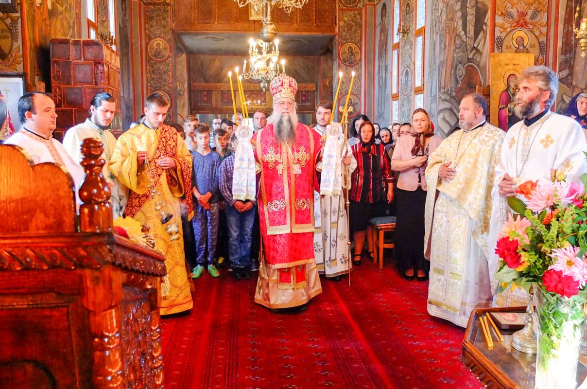 „Stindardul nostru de biruinţă” 52970