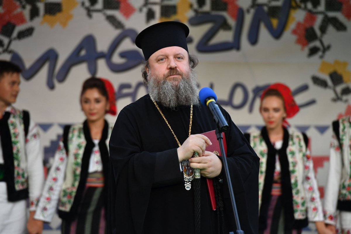 „Magazin Folcloric” - un an de existență 52891