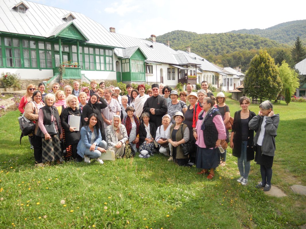 Tainici călători pe drumul dintre sine și cer 52876