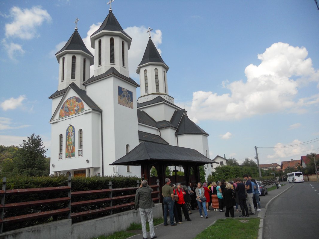 Tainici călători pe drumul dintre sine și cer 52877