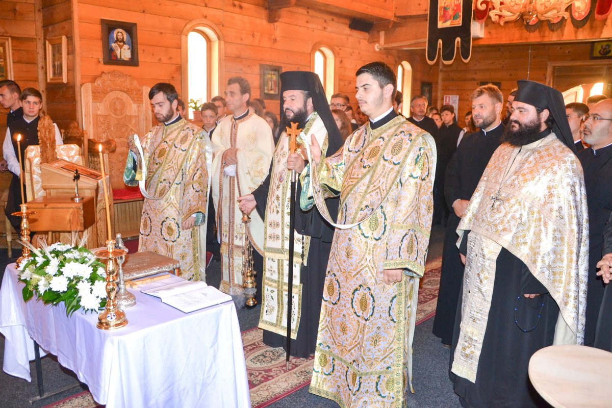 Deschiderea anului şcolar la Seminarul Teologic 52792