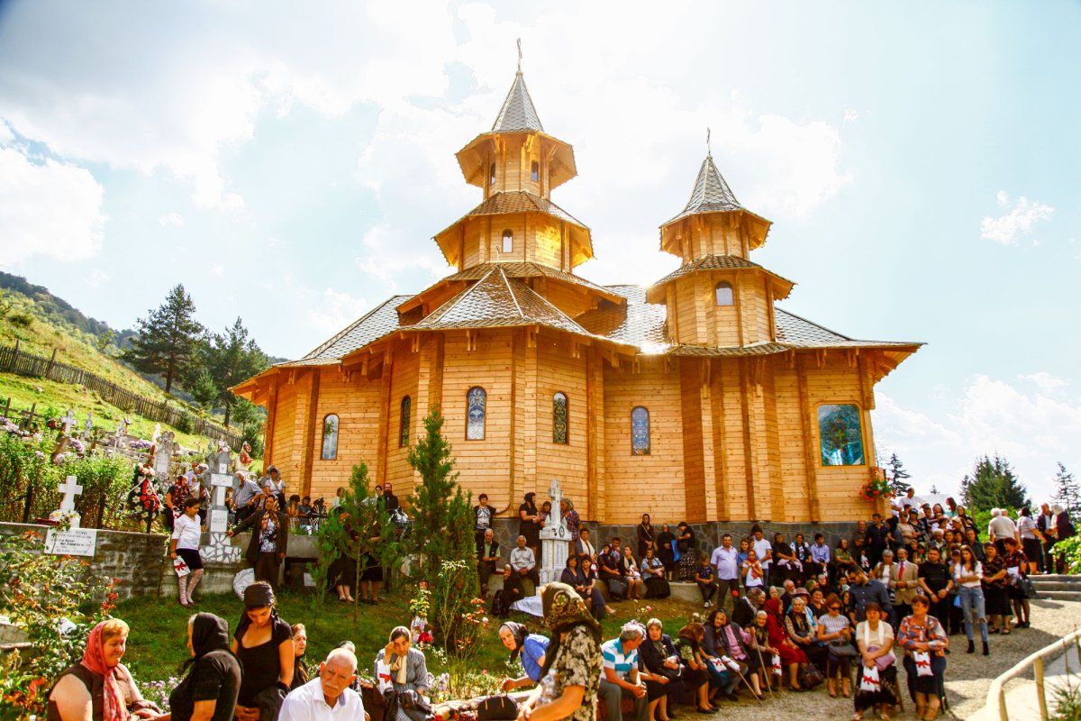 Biserică nouă pentru credincioșii Parohiei Varlaam 52724